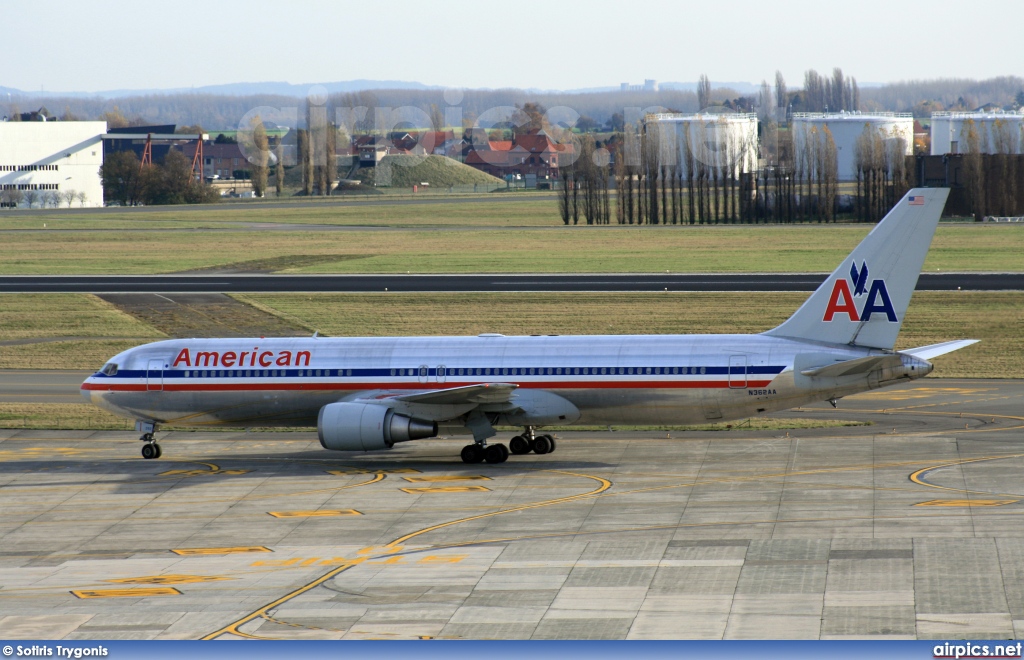 N362AA, Boeing 767-300ER, American Airlines