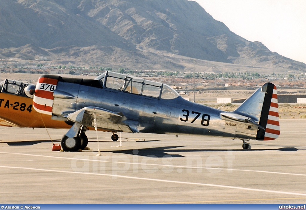 N3666F, North American SNJ-5, Private