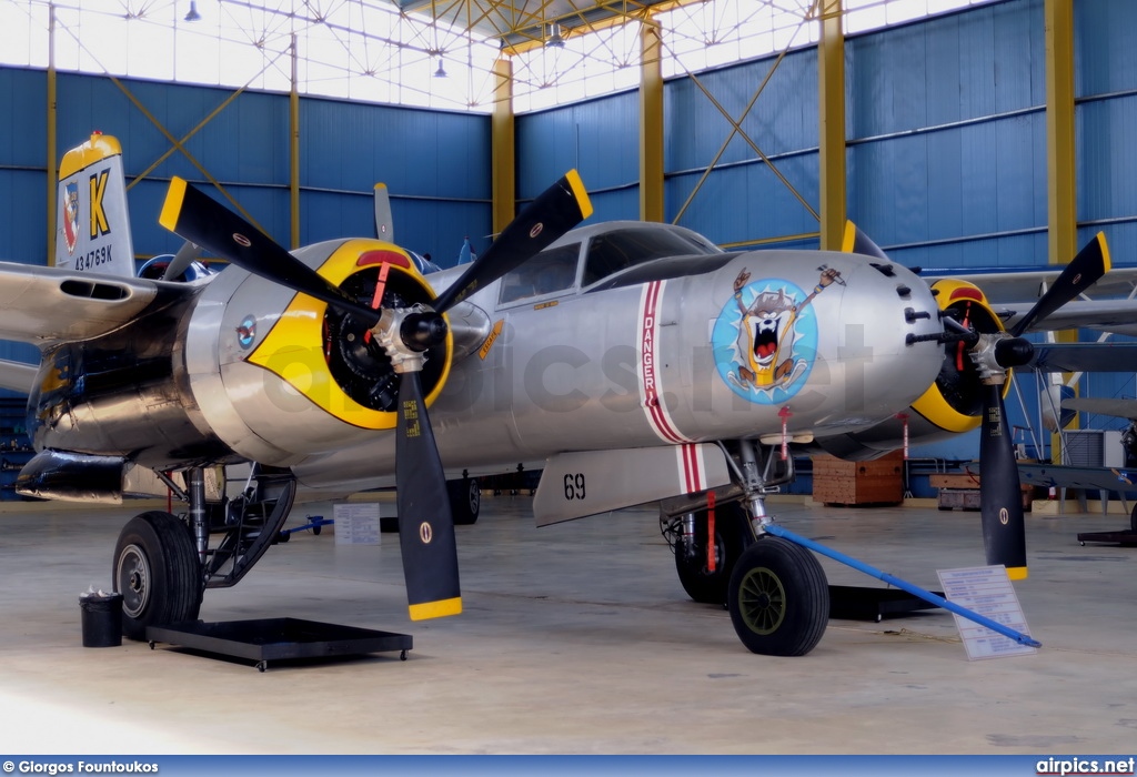 N500MR, Douglas A-26B Invader, Private