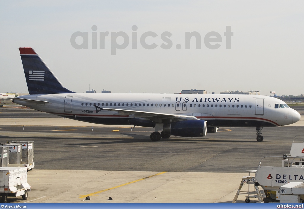 N662AW, Airbus A320-200, US Airways