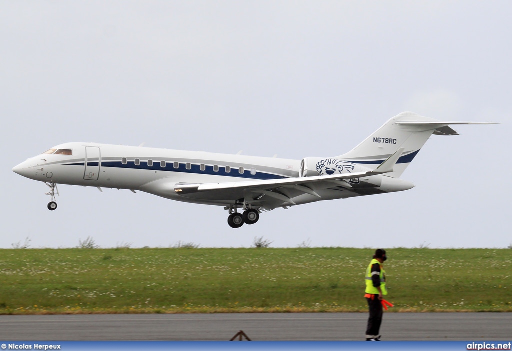 N678RC, Bombardier Global 5000, Wells Fargo Bank