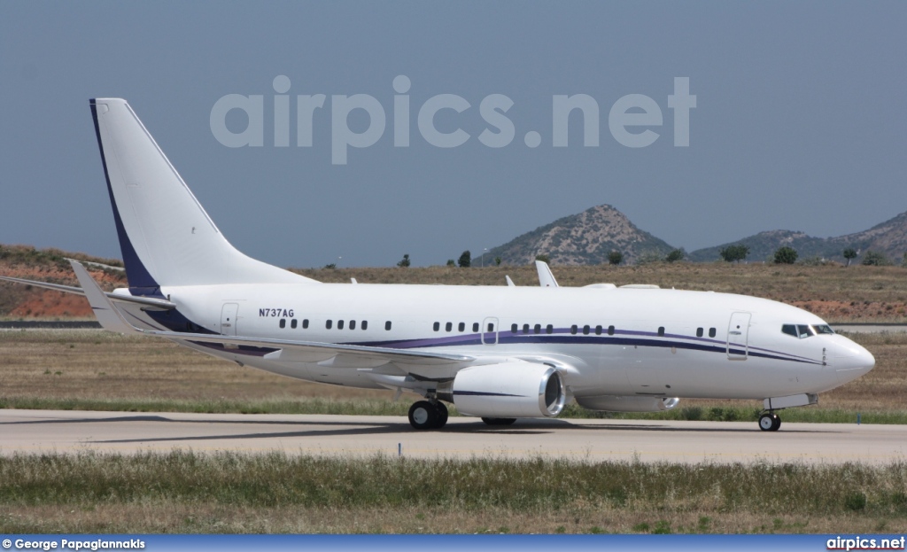 N737AG, Boeing 737-700/BBJ, Private