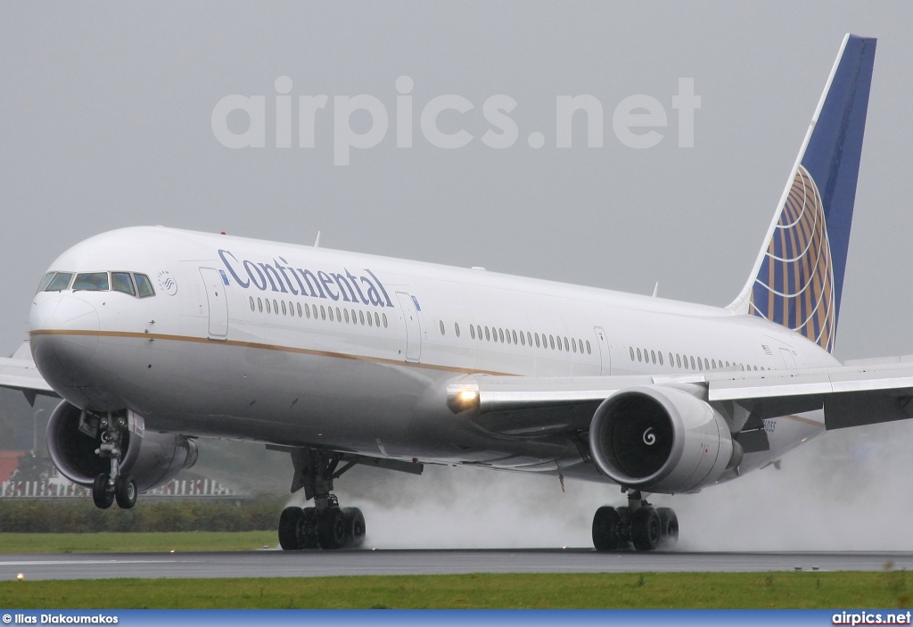 N76055, Boeing 767-400ER, Continental Airlines