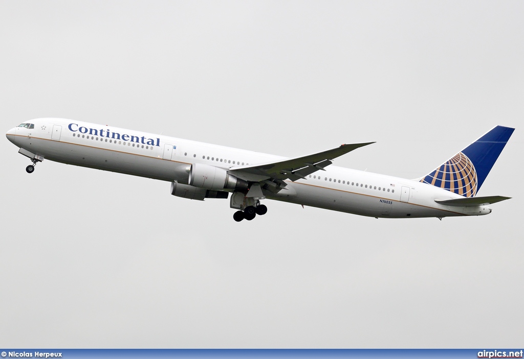 N76055, Boeing 767-400ER, Continental Airlines