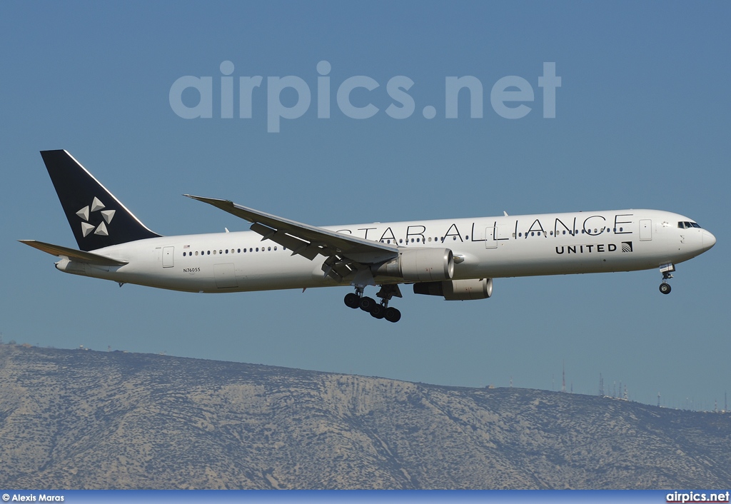 N76055, Boeing 767-400ER, United Airlines