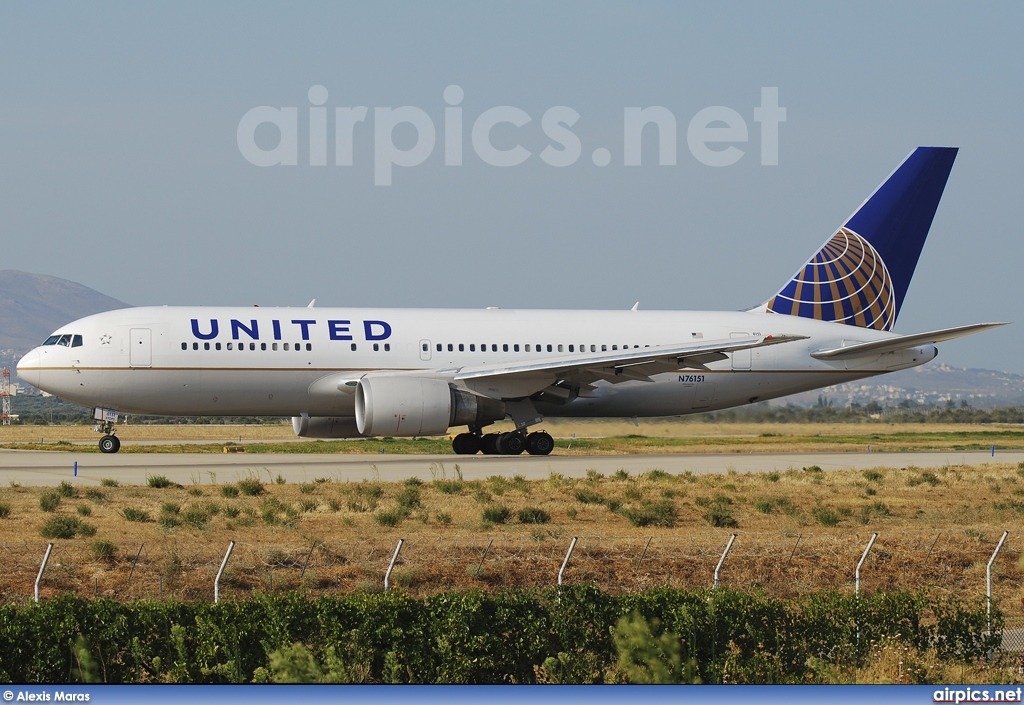 N76151, Boeing 767-200ER, United Airlines