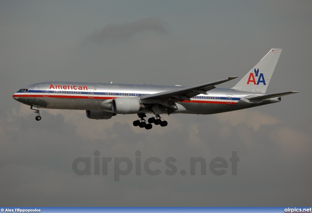 N762AN, Boeing 777-200ER, American Airlines