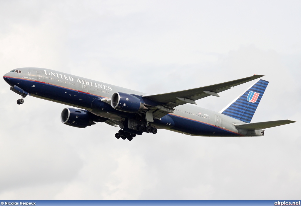 N771UA, Boeing 777-200, United Airlines