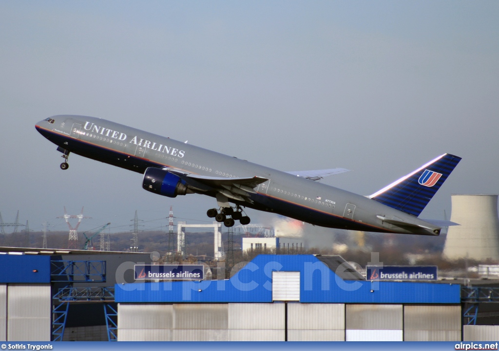 N773UA, Boeing 777-200, United Airlines