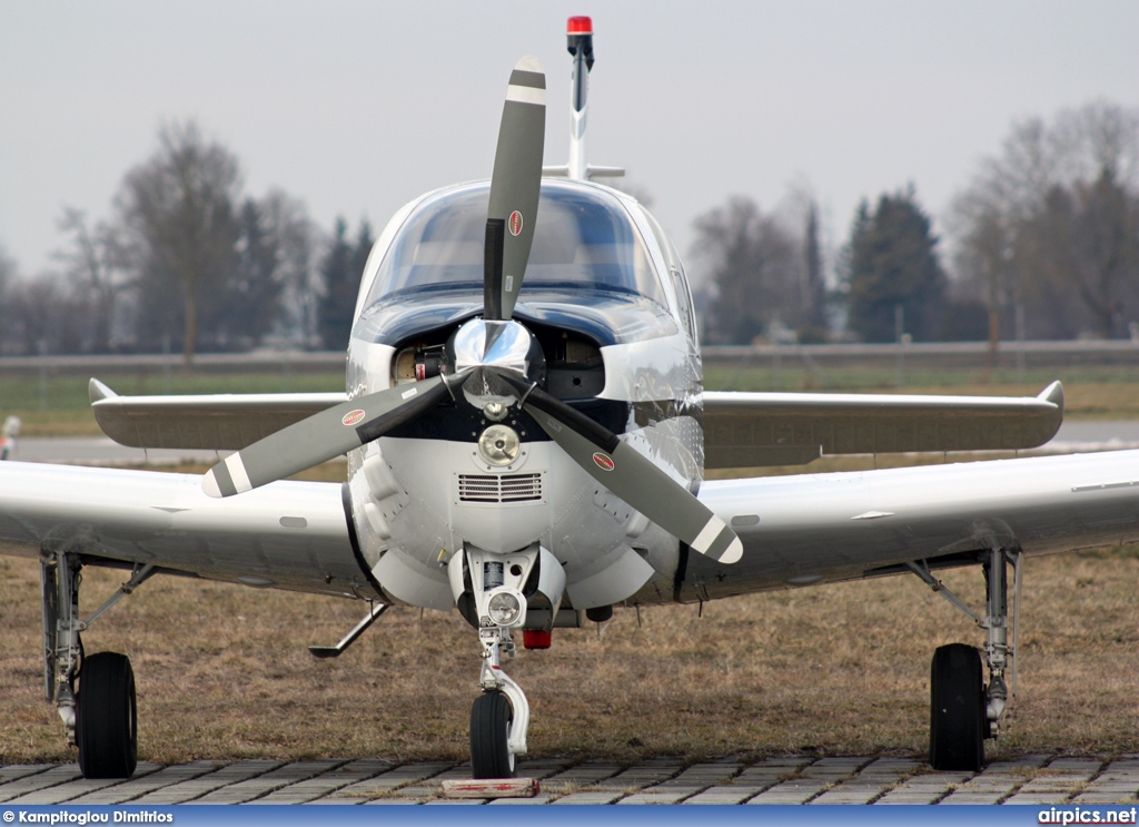 N78DU, Beechcraft G36 Bonanza, Private