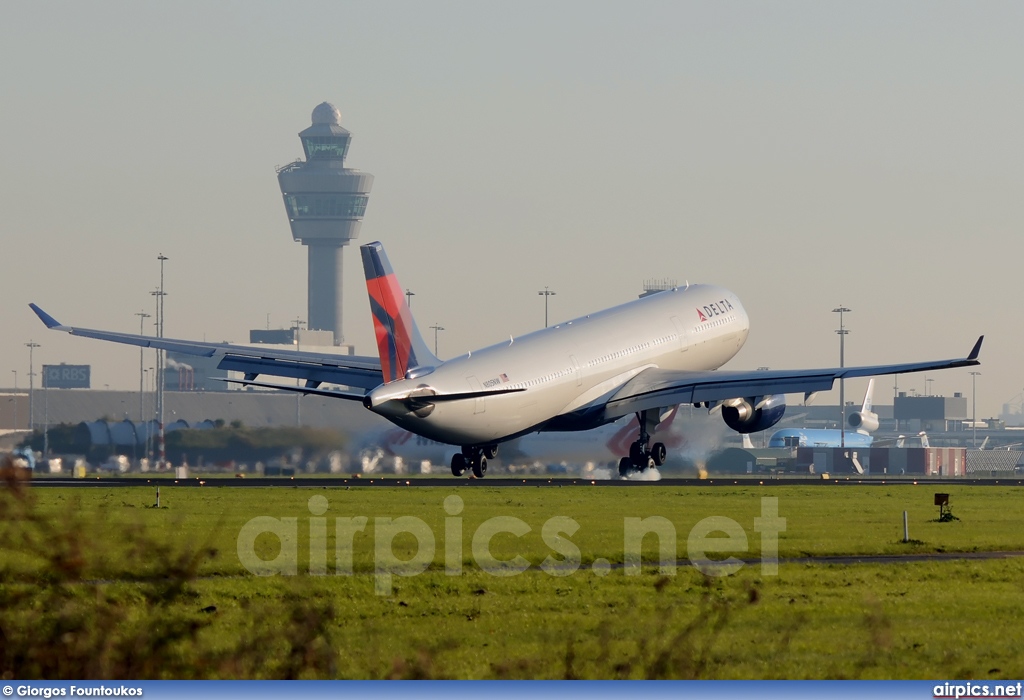 N805NW, Airbus A330-300, Delta Air Lines