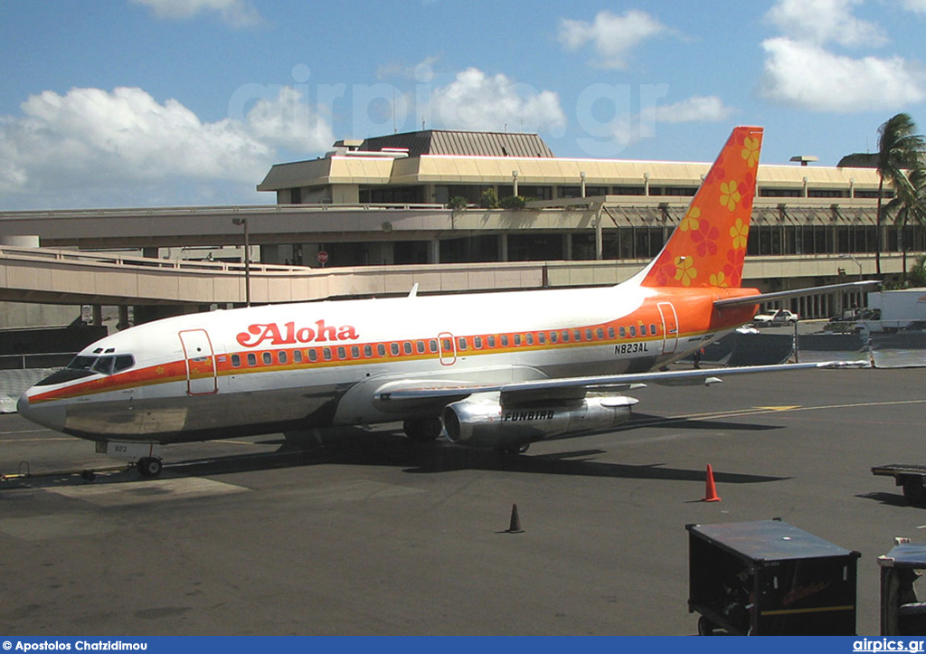 N823AL, Boeing 737-200Adv, Aloha Airlines