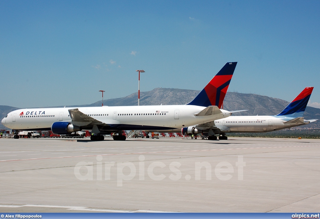 N835MH, Boeing 767-400ER, Delta Air Lines