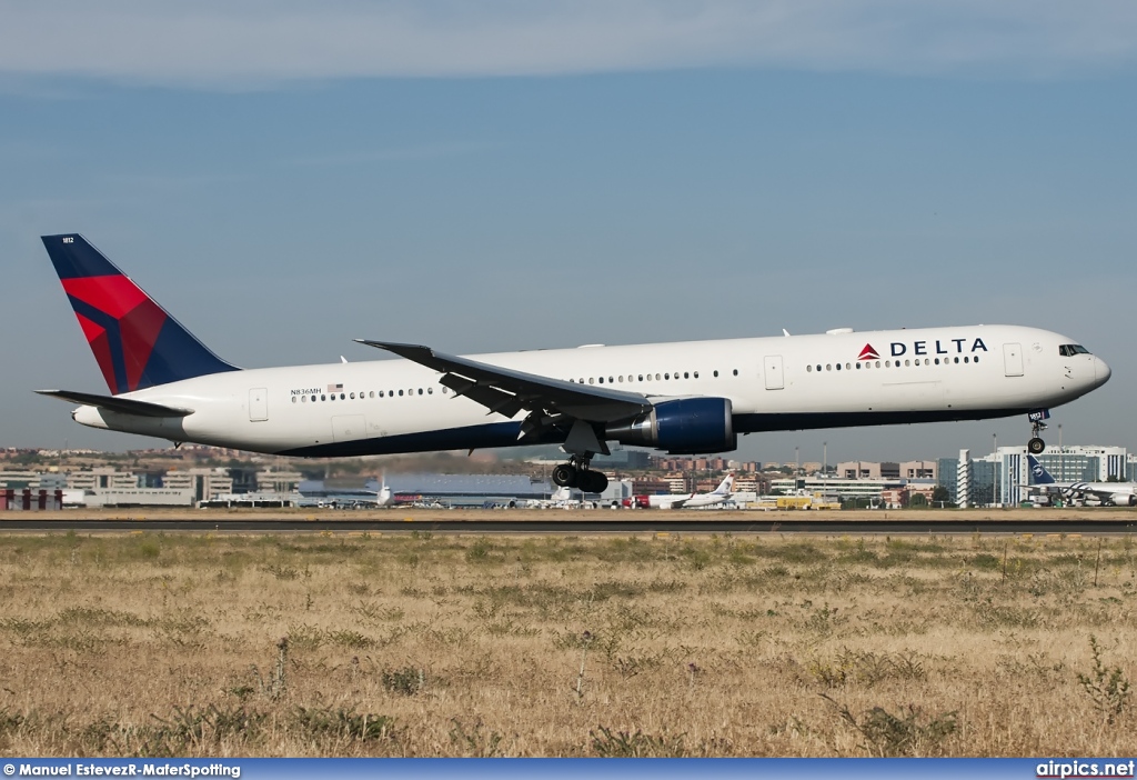 N836MH, Boeing 767-400ER, Delta Air Lines