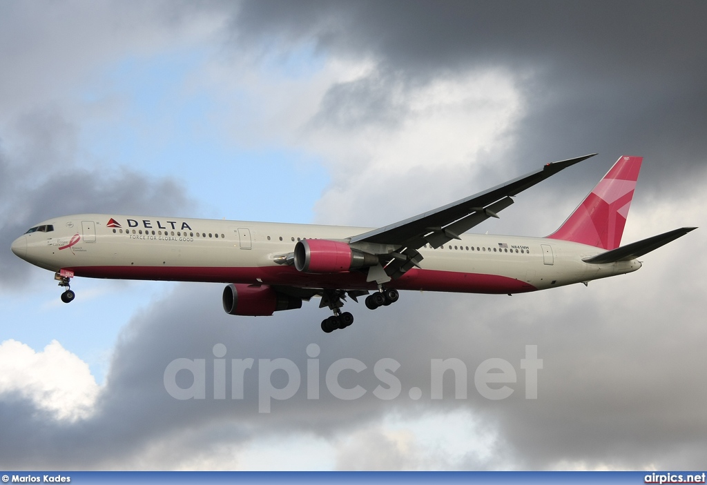 N845MH, Boeing 767-400ER, Delta Air Lines