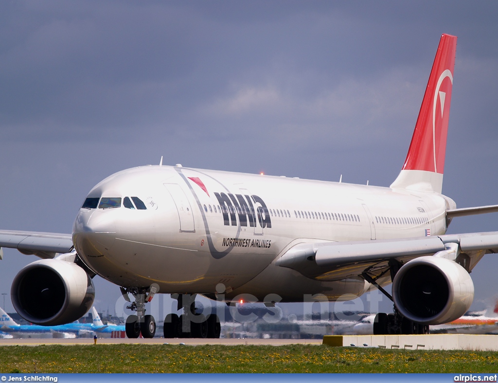 N852NW, Airbus A330-200, Northwest Airlines