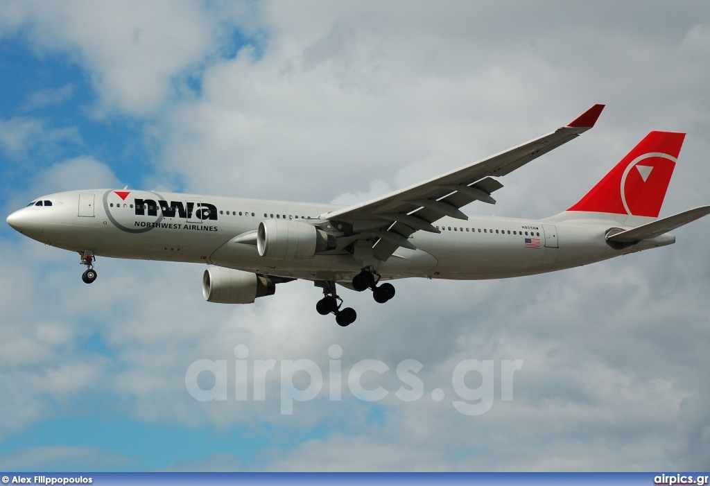 N855NW, Airbus A330-200, Northwest Airlines