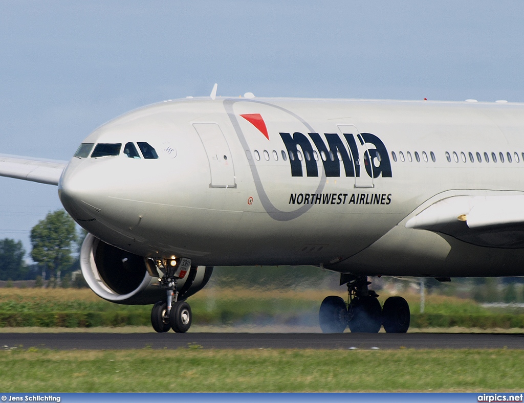 N861NW, Airbus A330-200, Delta Air Lines