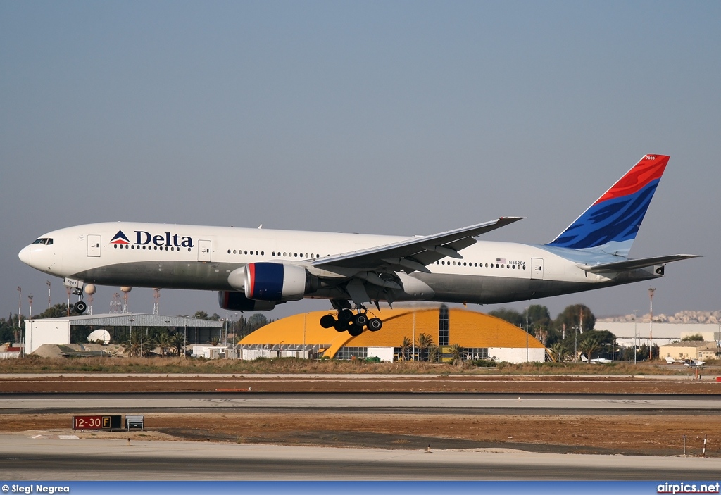 N862DA, Boeing 777-200ER, Delta Air Lines