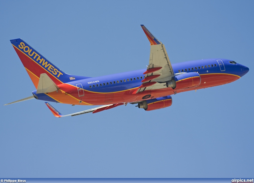 N904WN, Boeing 737-700, Southwest Airlines