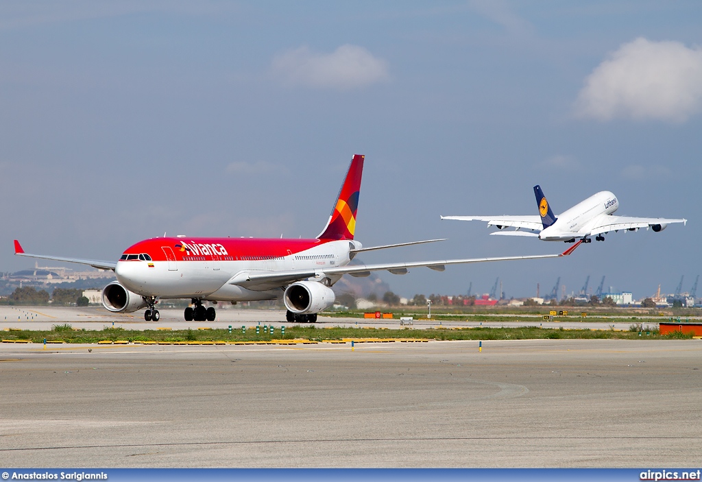 N969AV, Airbus A330-200, Avianca