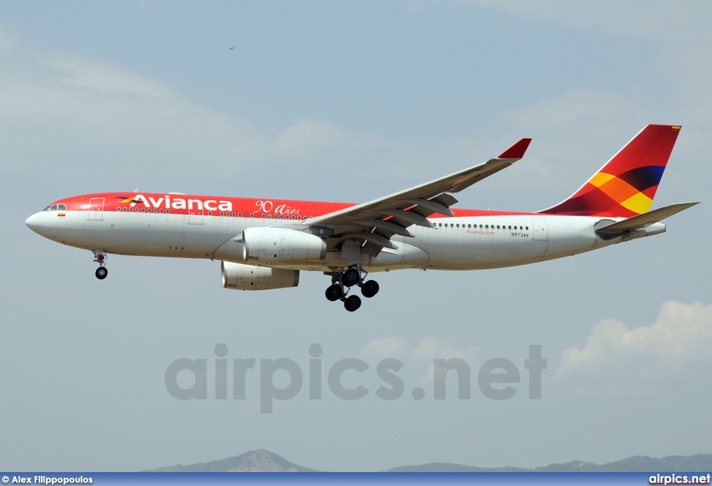 N973AV, Airbus A330-200, Avianca