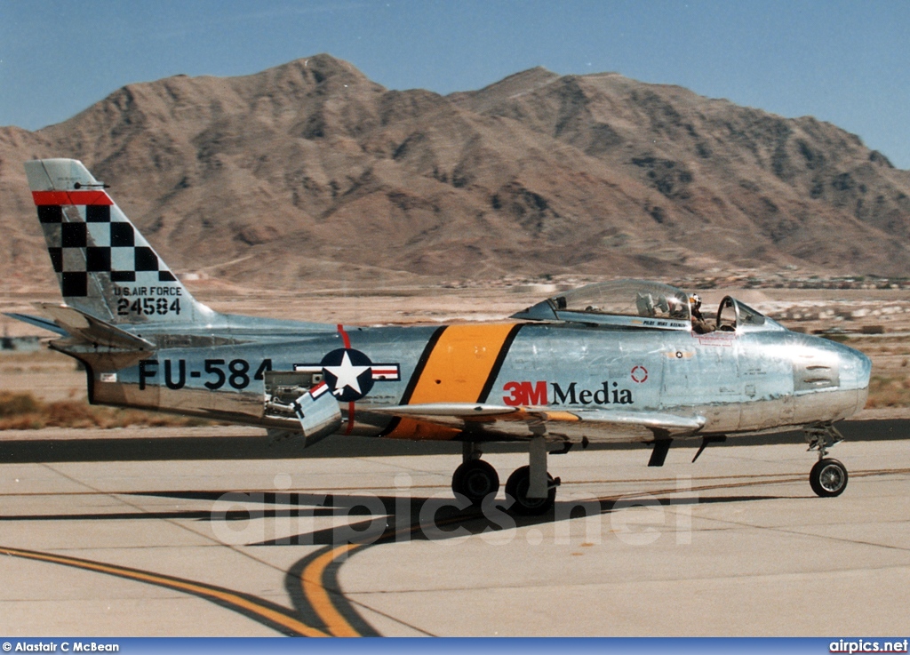 NX188RL, North American F-86F Sabre, Private