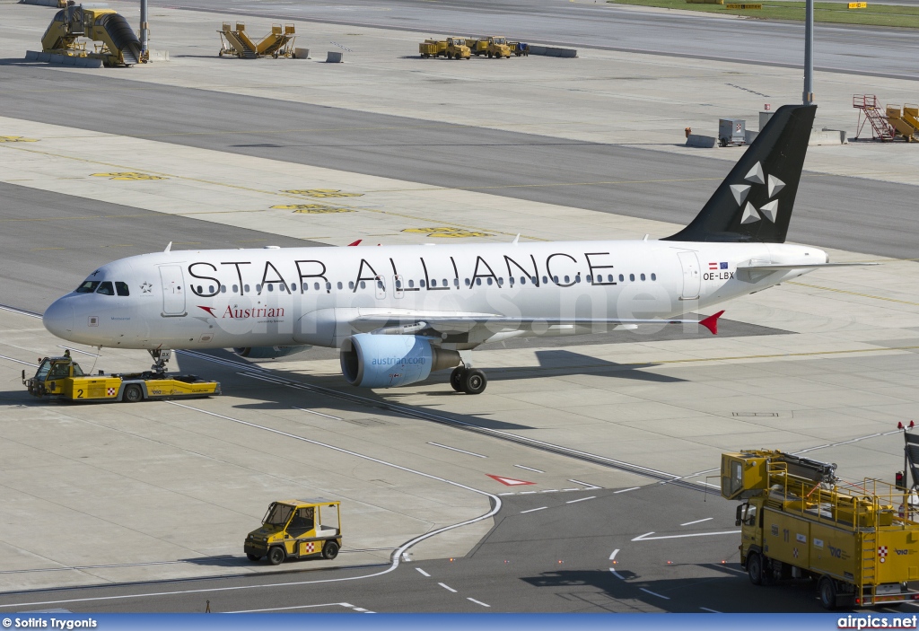 OE-LBX, Airbus A320-200, Austrian