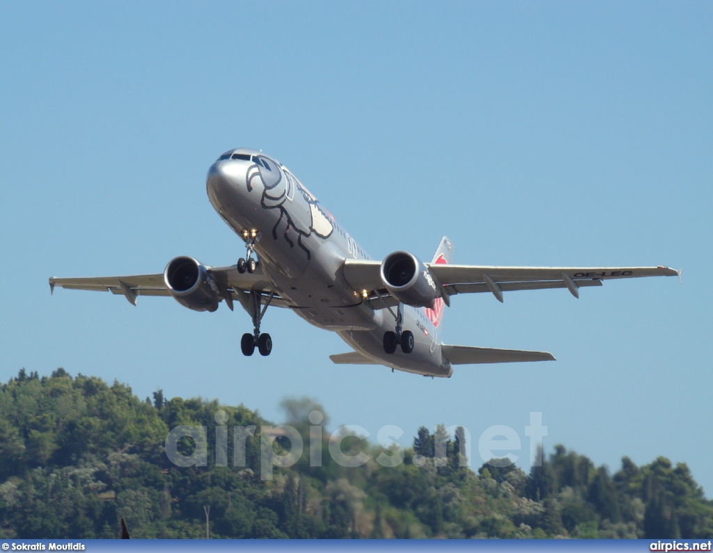 OE-LEC, Airbus A320-200, Niki