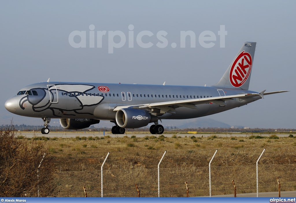 OE-LEO, Airbus A320-200, Niki