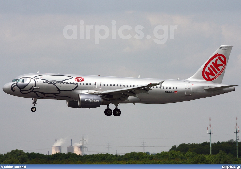 OE-LEU, Airbus A320-200, Niki