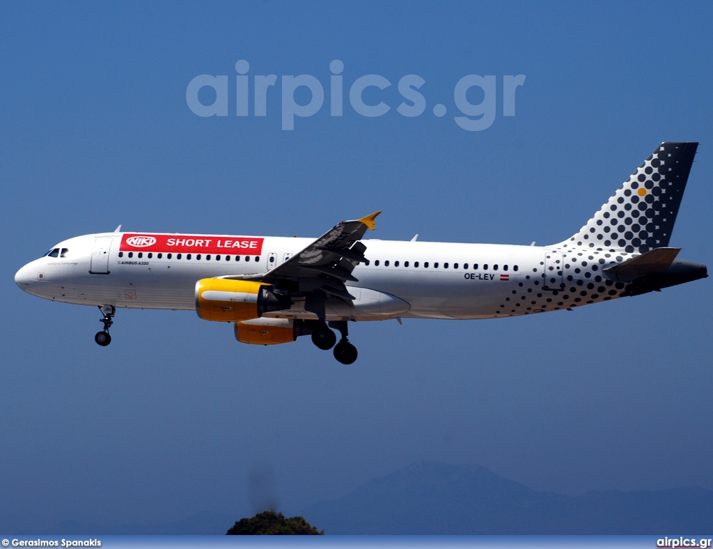 OE-LEV, Airbus A320-200, Niki