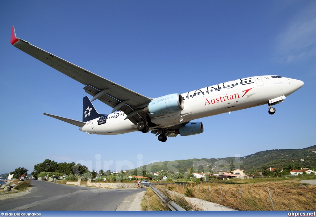 OE-LNT, Boeing 737-800, Austrian