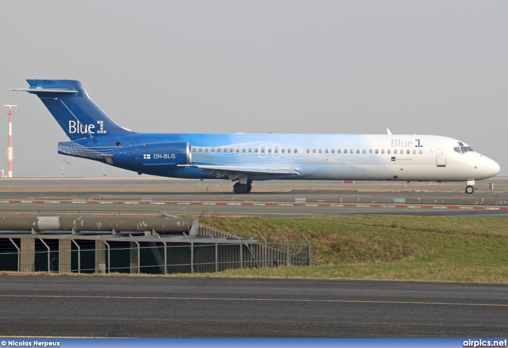 OH-BLG, Boeing 717-200, Blue1