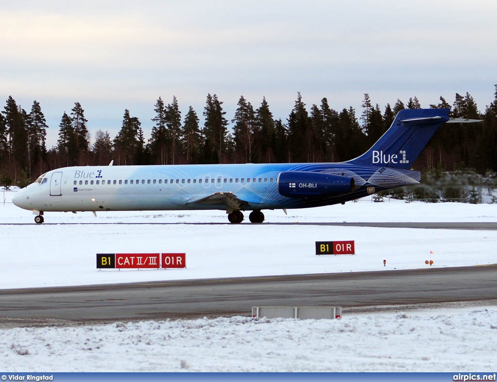 OH-BLI, Boeing 717-200, Blue1