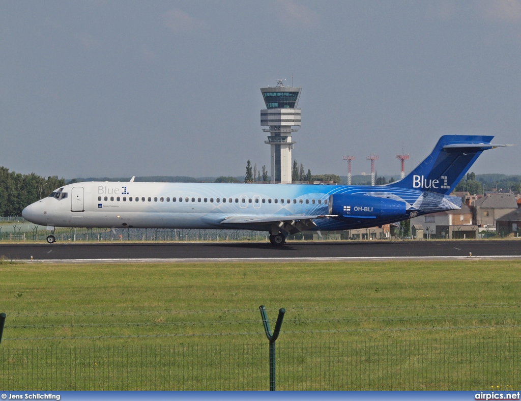 OH-BLI, Boeing 717-200, Blue1