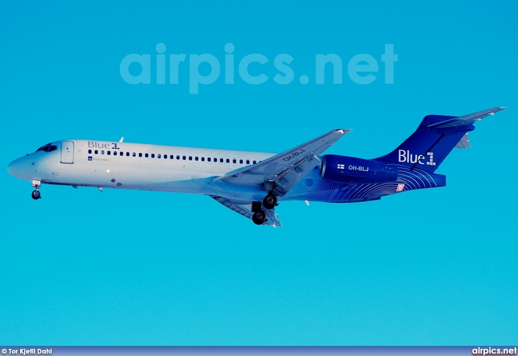 OH-BLJ, Boeing 717-200, Blue1