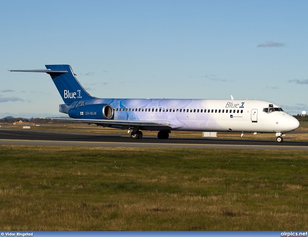 OH-BLM, Boeing 717-200, Blue1