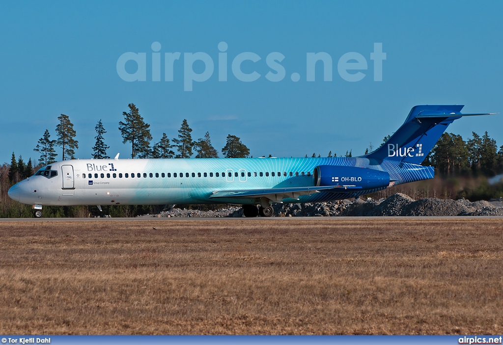 OH-BLO, Boeing 717-200, Blue1