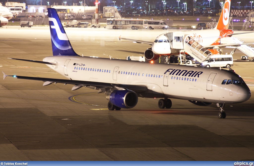 OH-LZD, Airbus A321-200, Finnair