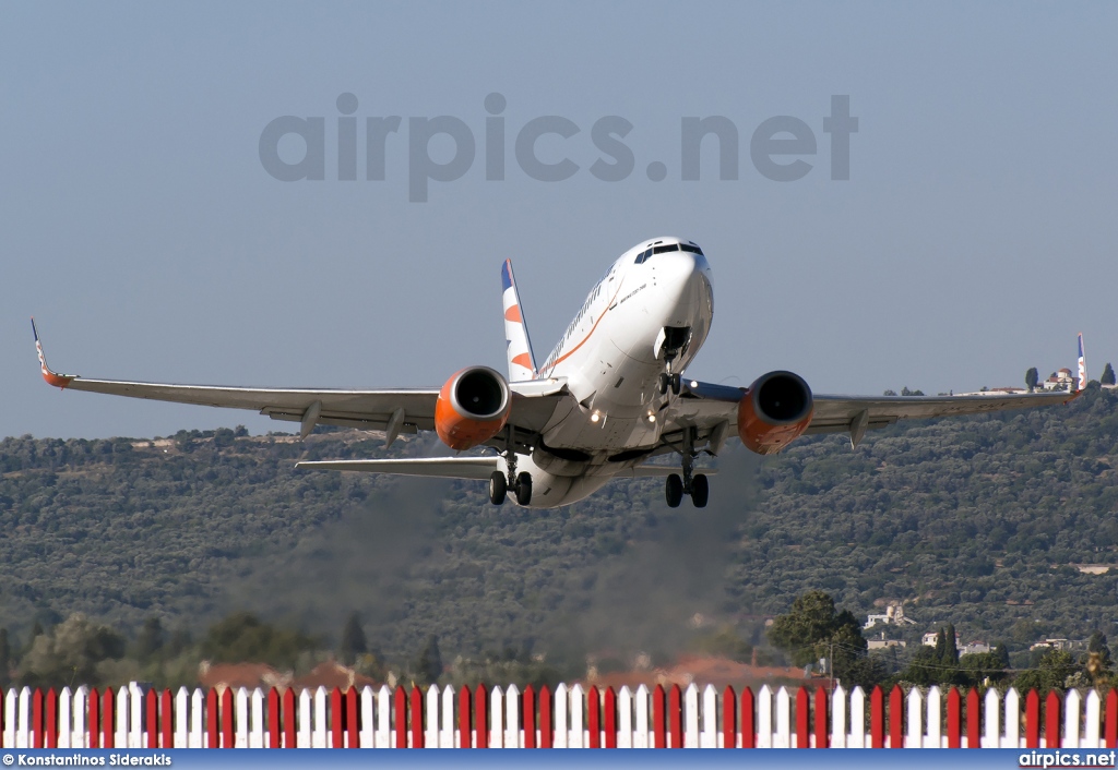 OK-SWX, Boeing 737-700, Smart Wings