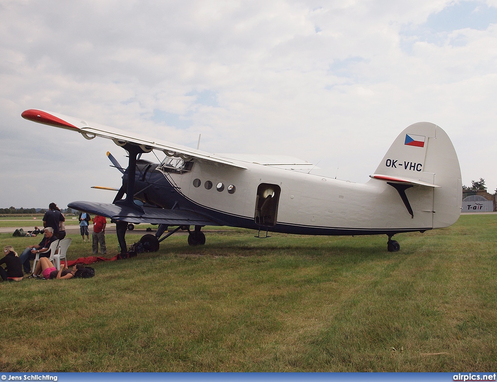 OK-VHC, Antonov An-2P, Untitled