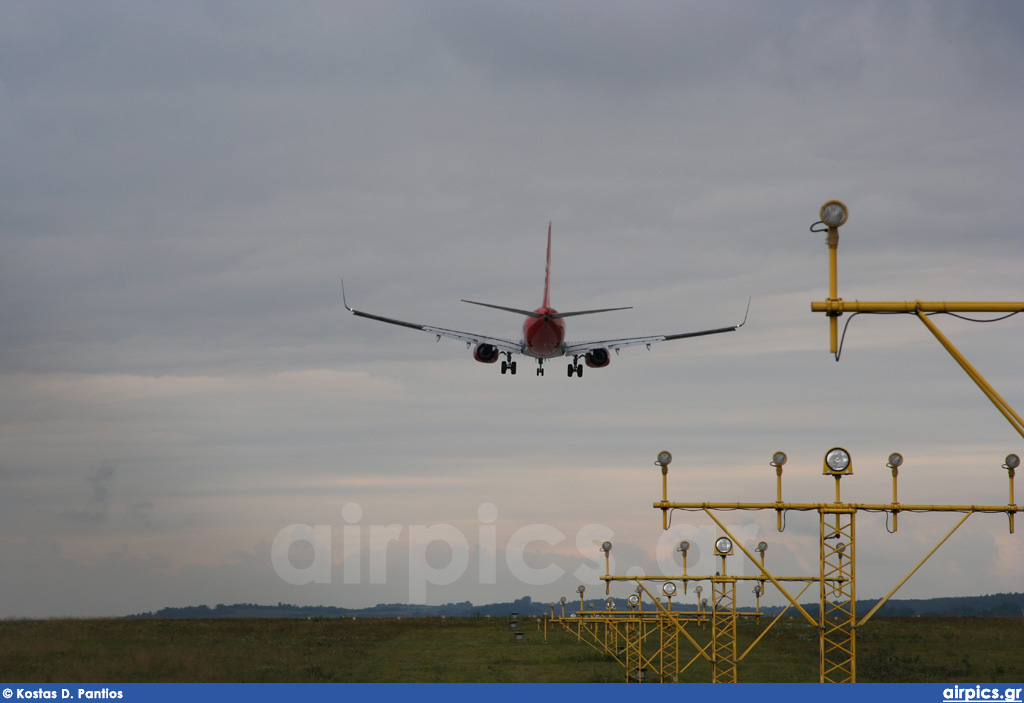 OM-NGF, Boeing 737-700, SkyEurope