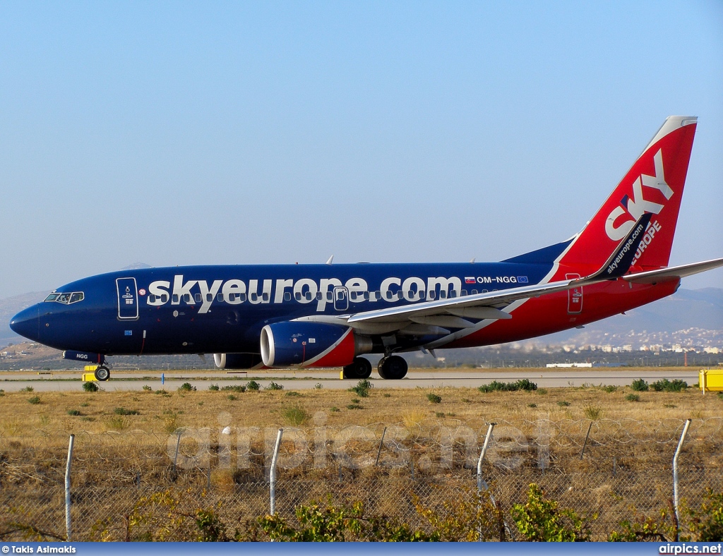 OM-NGG, Boeing 737-700, SkyEurope