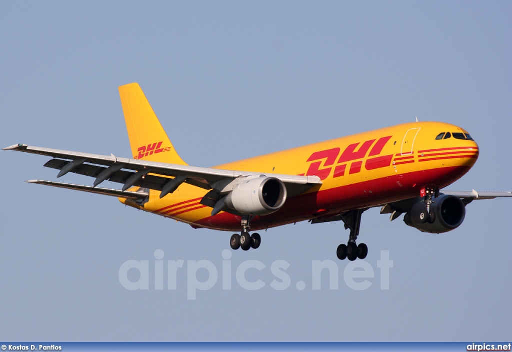 OO-DLE, Airbus A300B4-200F, European Air Transport (DHL)