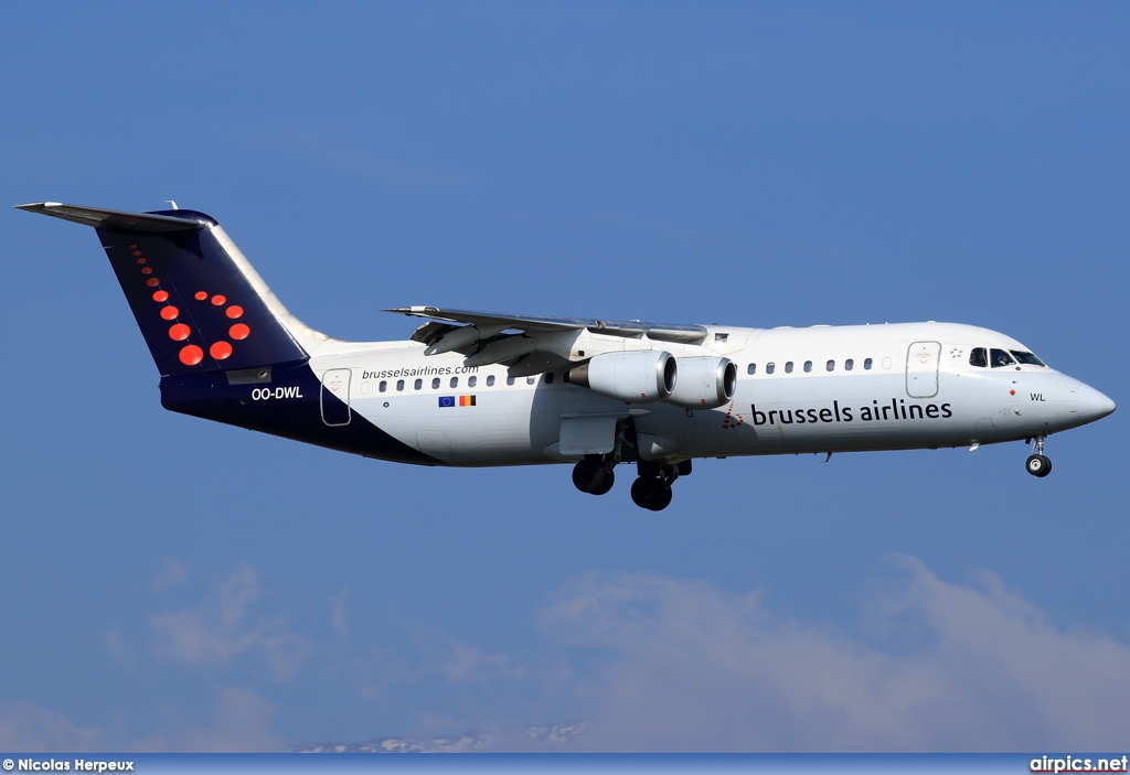 OO-DWL, British Aerospace Avro RJ100, Brussels Airlines