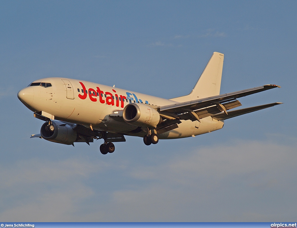 OO-JAT, Boeing 737-500, Jetairfly