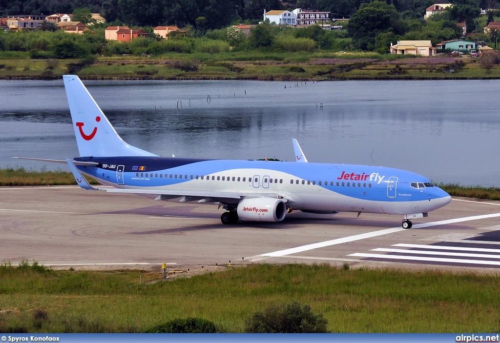 OO-JAU, Boeing 737-800, Jet Air