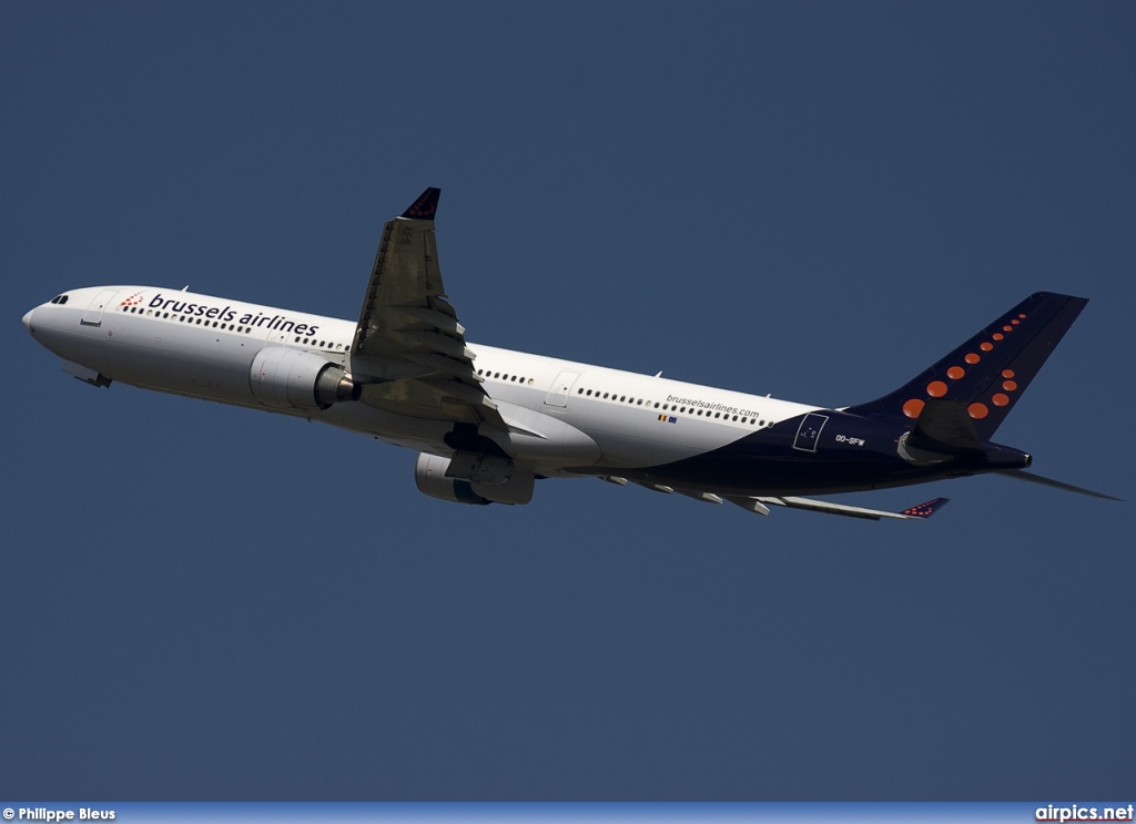 OO-SFW, Airbus A330-300, Brussels Airlines