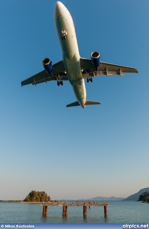 OO-TCH, Airbus A320-200, Thomas Cook Airlines (Belgium)